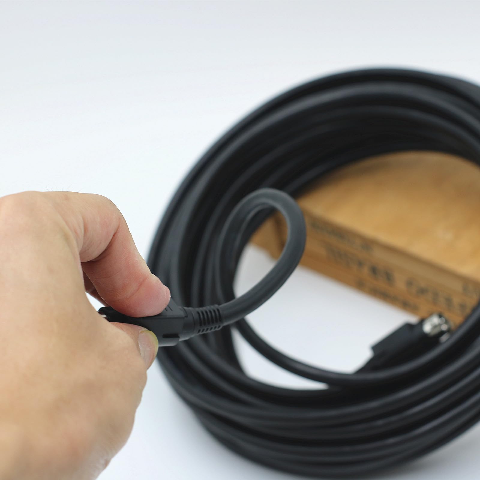 Amazon | ​iK iLoud Micro Monitor マスター・スレーブスピーカー接続