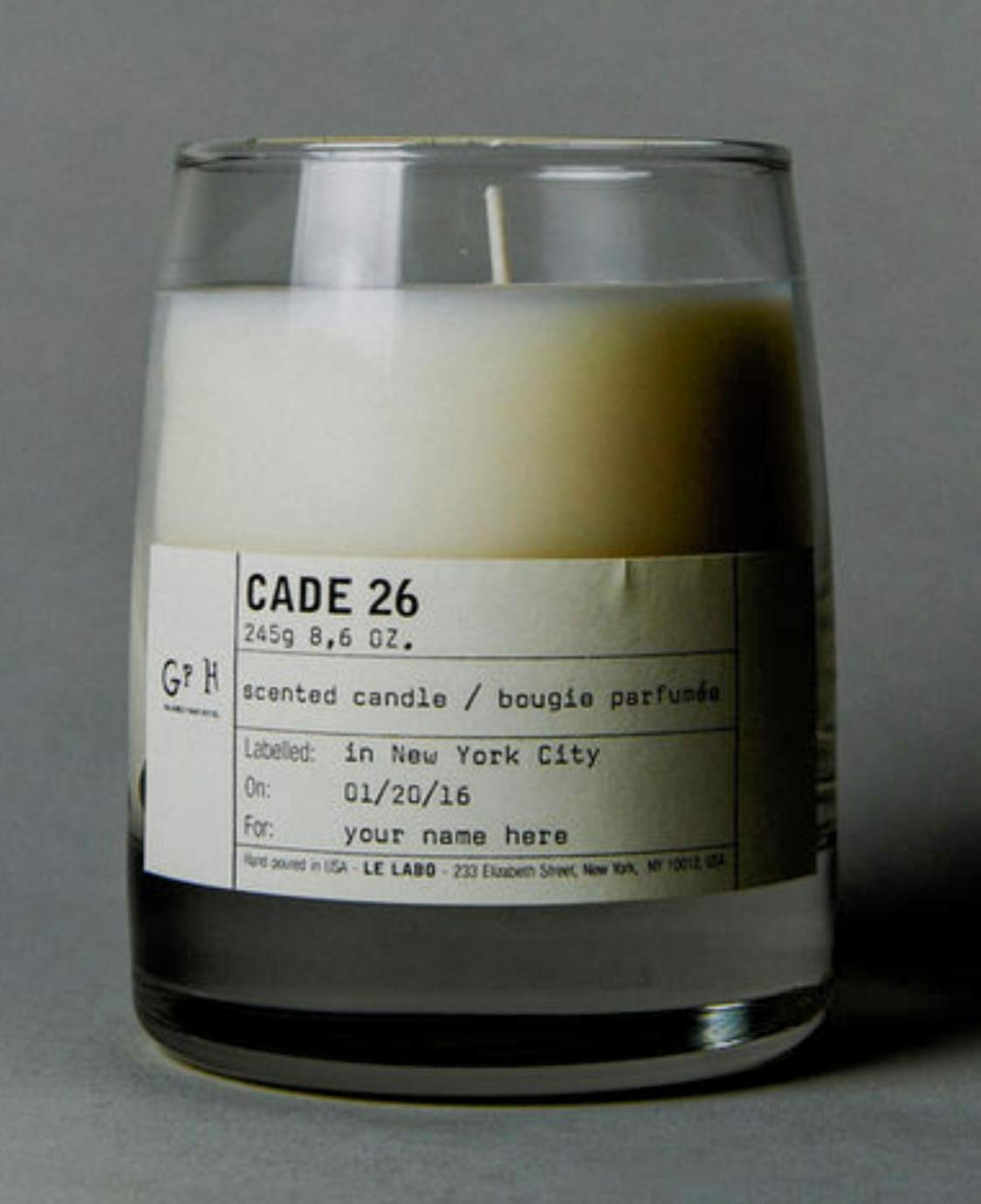 Amazon.com: Le Labo CADE 26 classic candle 245g / 8.6 oz - Smell