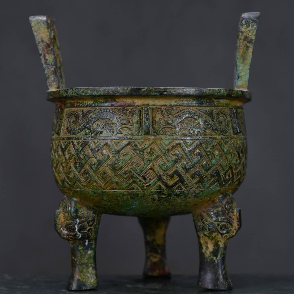 Amazon.co.jp: 蔵出古美術 中国古玩 戰國時期 古銅製 青銅器 銘文三足