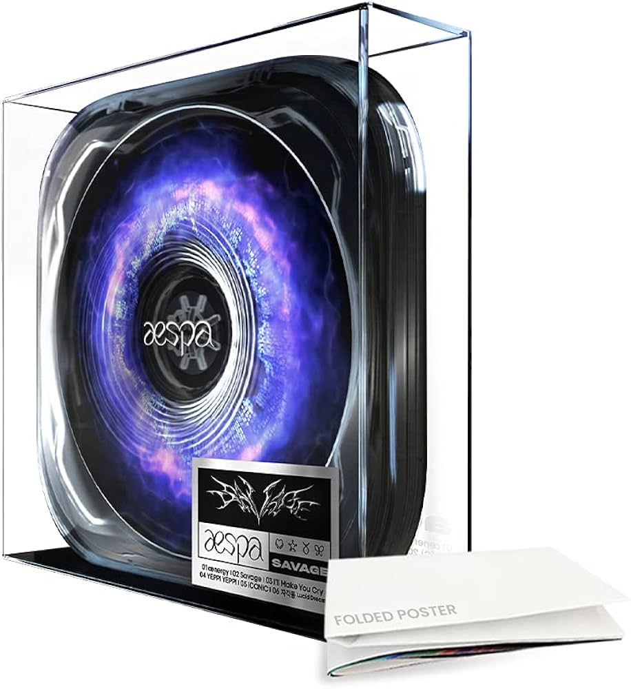 Amazon.co.jp: AESPA SAVAGE ケース バージョン 1st ミニアルバム