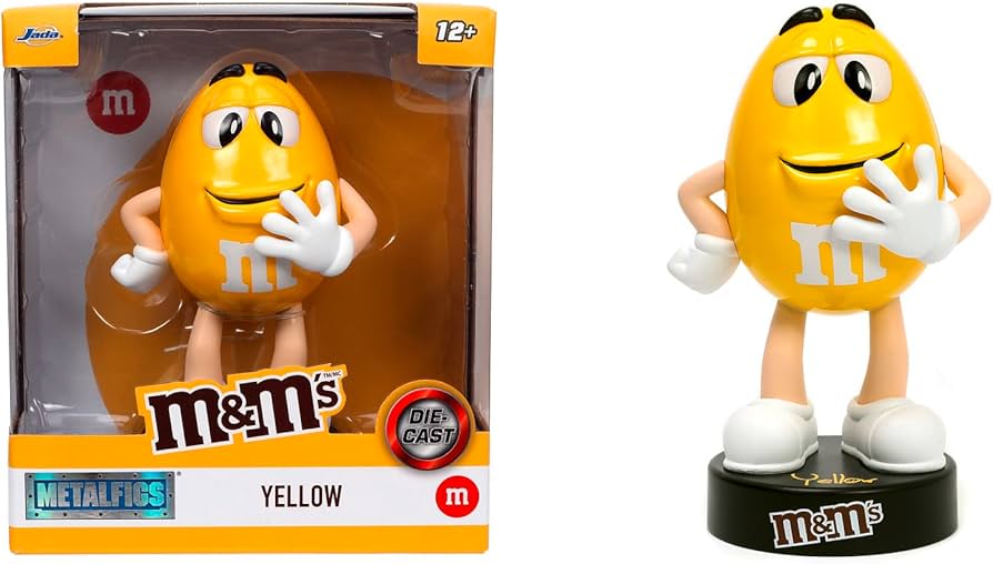 Amazon.com: Jada Toys M&Ms Yellow Figure (10 cm) - Collectible