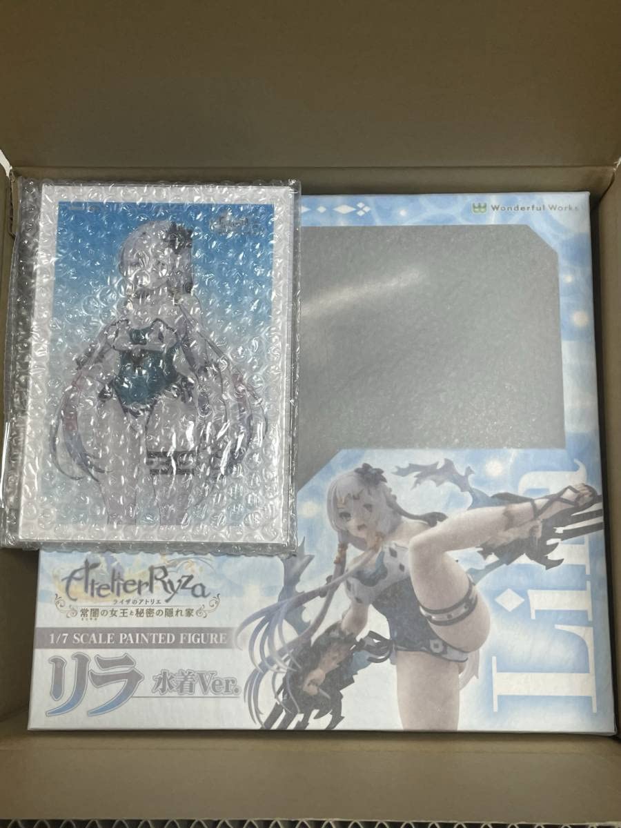 Amazon.co.jp: あみあみ限定特典 ライザのアトリエ ～常闇の女王と秘密