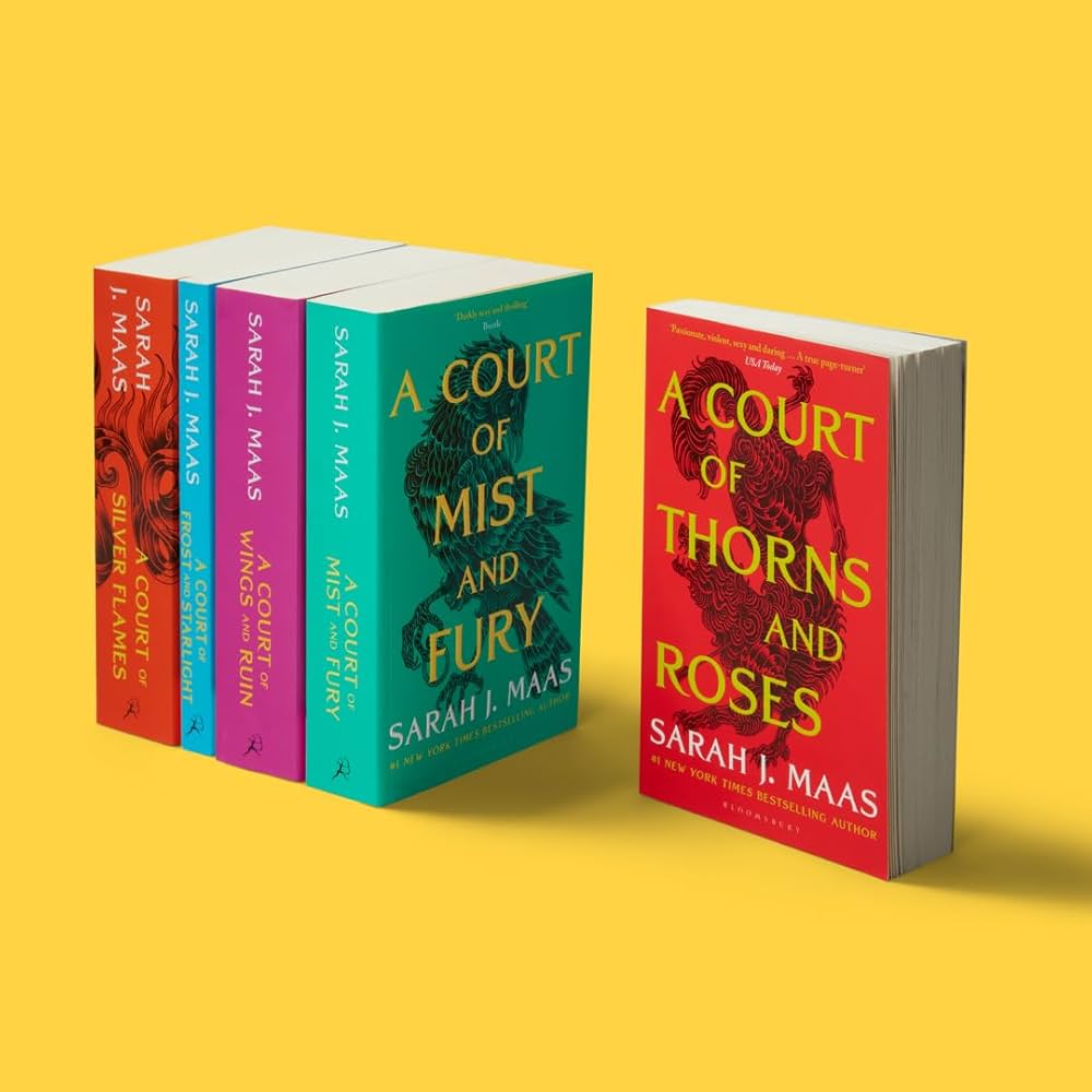 Amazon | A Court of Thorns and Roses Paperback Box Set (5 books
