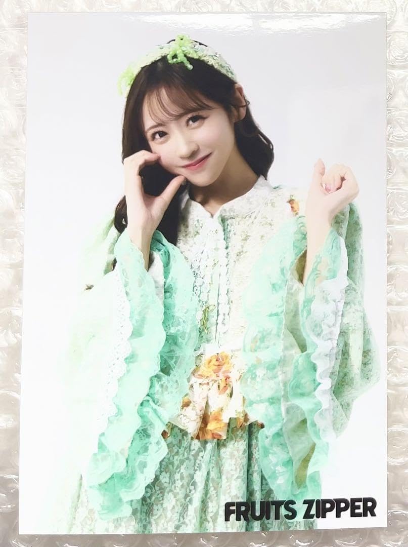 Amazon.co.jp: FRUITS ZIPPER 生写真 櫻井優衣 わたかわ TFT 45 : おもちゃ