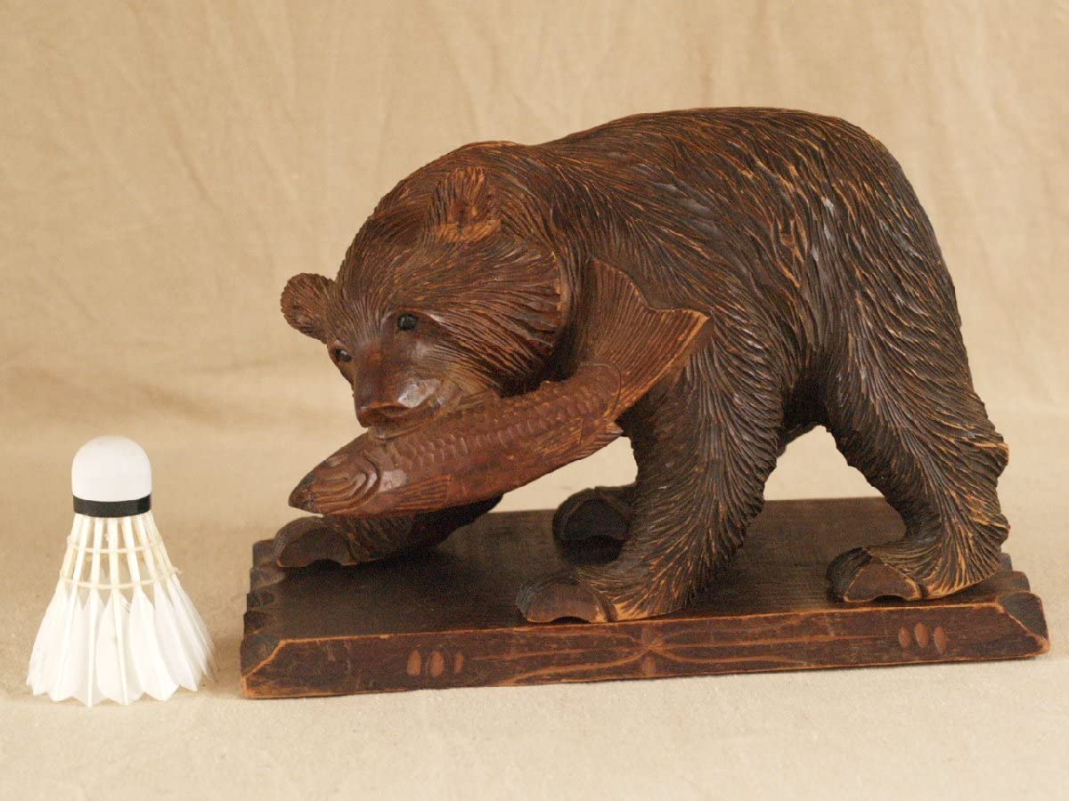Amazon.co.jp: 昭和レトロ八雲白老記念木彫り熊26m北海道彫刻家アイヌ