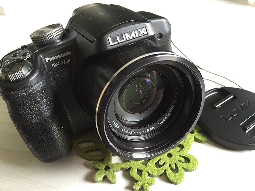 Amazon.co.jp: Panasonic Lumix FZ28 Digital Camera DMC-FZ28-K Black