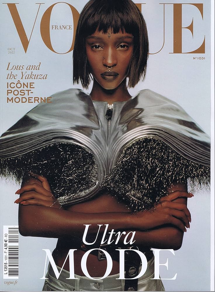 Amazon.co.jp: Vogue Paris [FR] October 2022 (単号) : Les