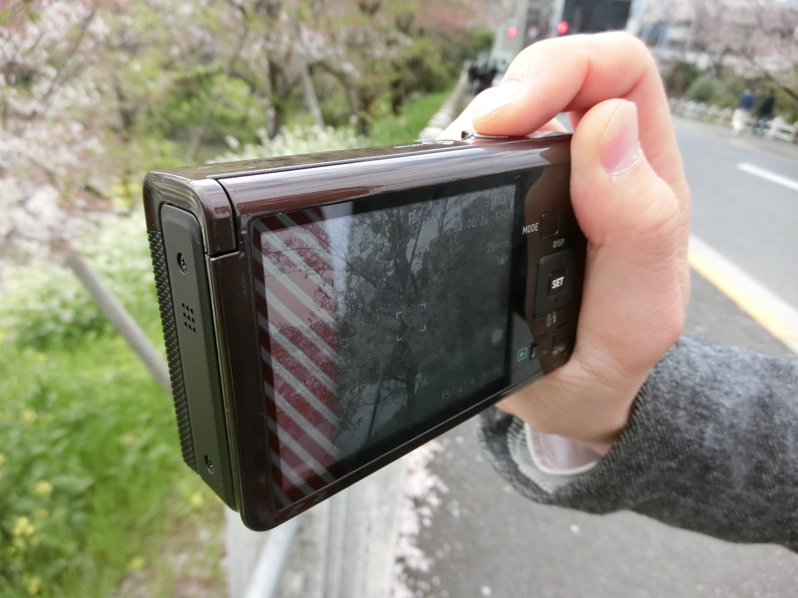 Amazon | CASIO デジタルカメラ EXILIM EX-ZR50BN 1610万画素 自分撮り