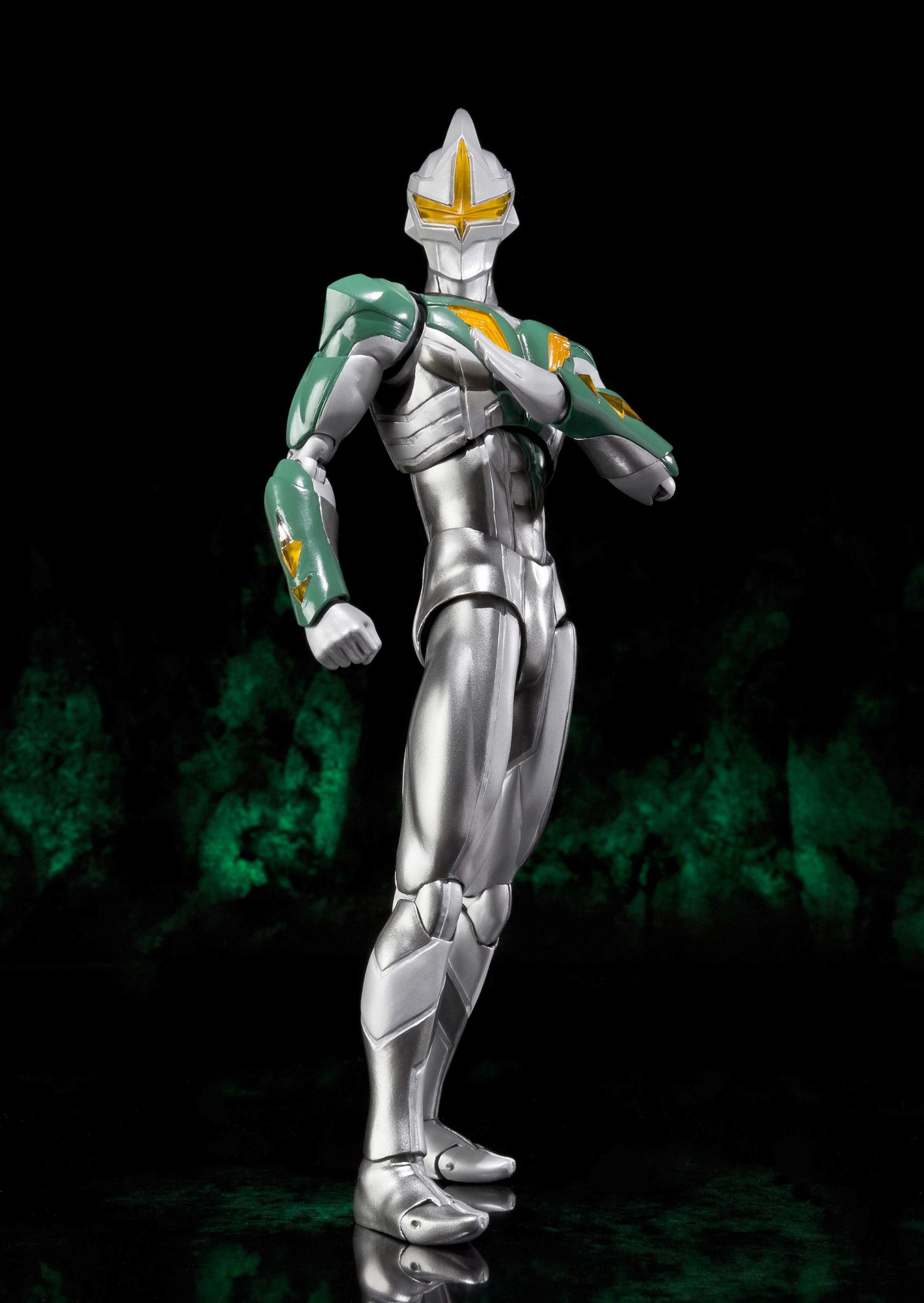 Amazon.co.jp: TAMASHII NATIONS ULTRA-ACT ミラーナイト : おもちゃ