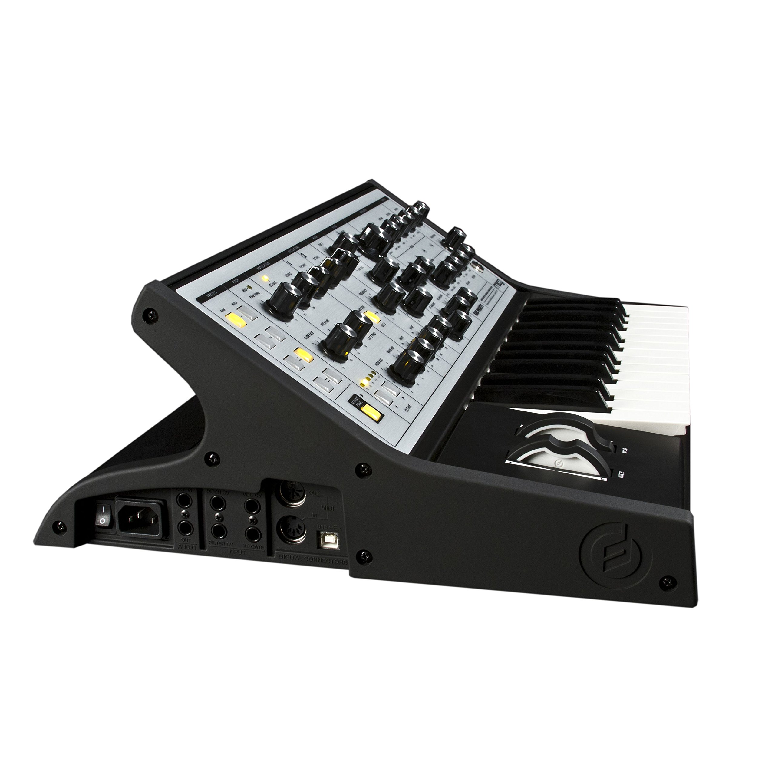 Amazon | 【専用ギグバッグ付】Moog/モーグ Sub Phatty アナログ