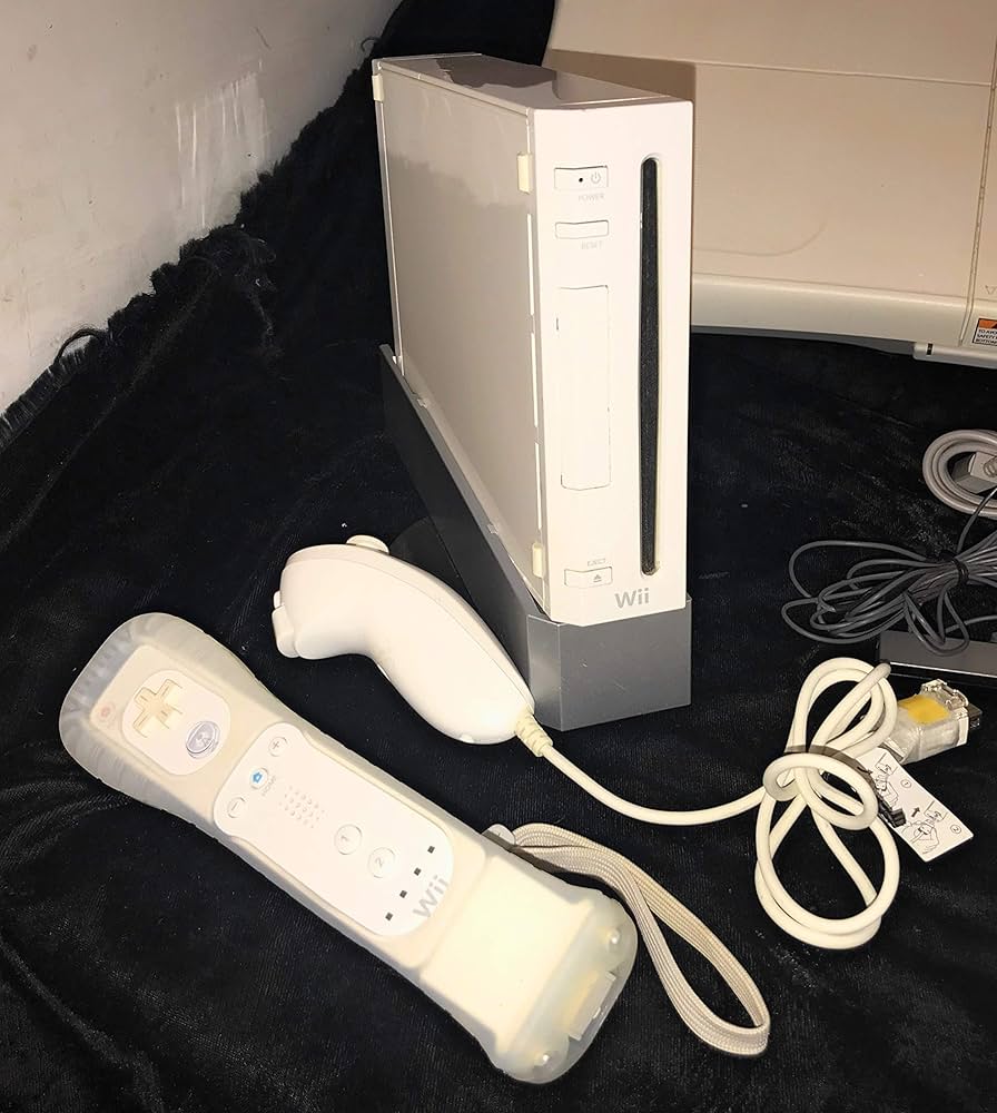 Amazon.com: Wii Console and Wii Fit Plus Bundle (Renewed)