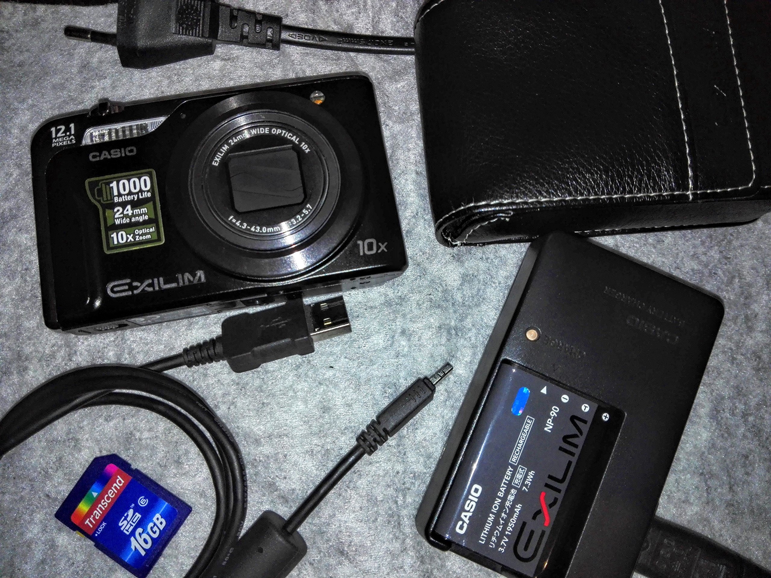 Amazon.co.jp: CASIO デジタルカメラ EXILIM (エクシリム)EX-H10