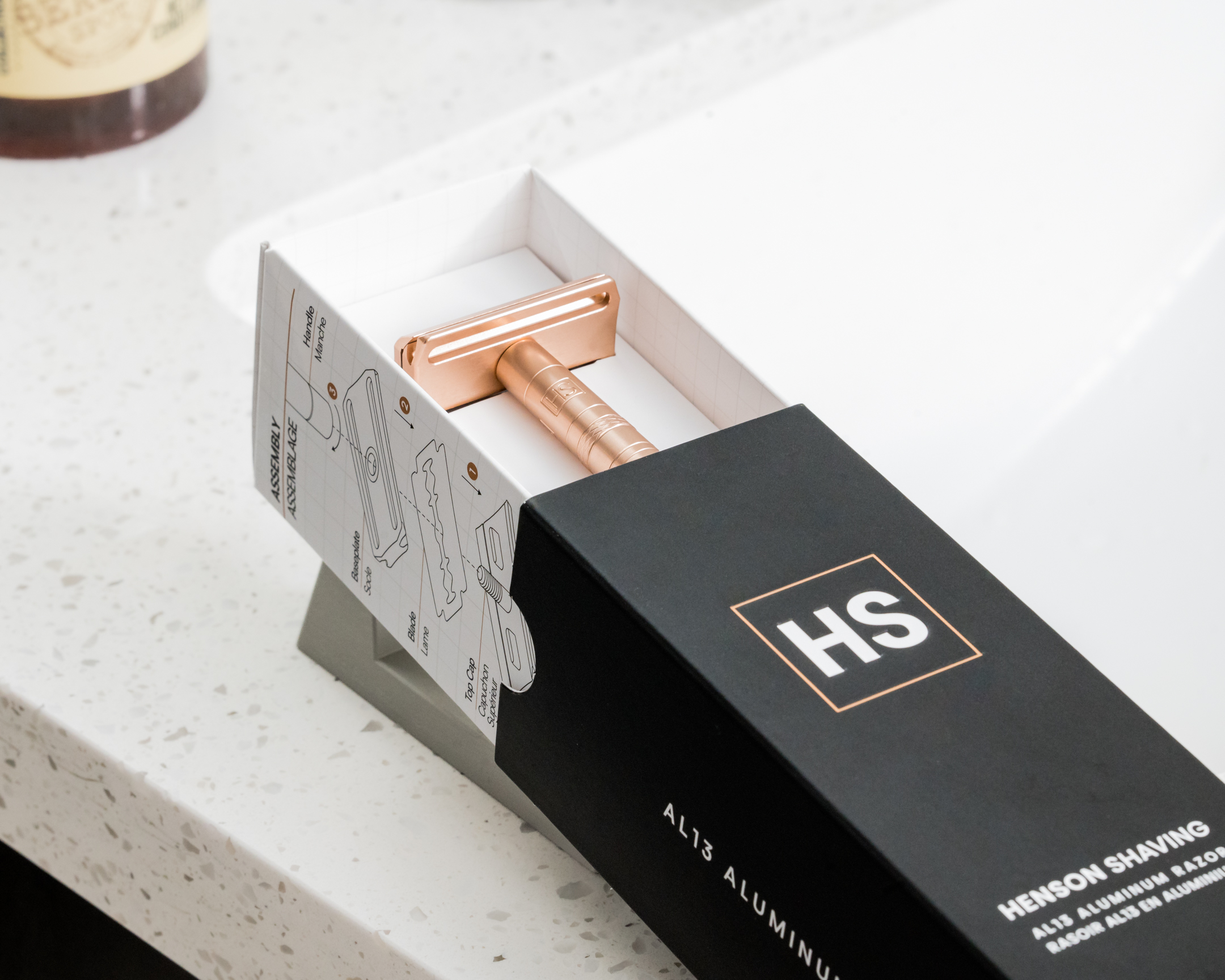 Henson Shaving Razor - Jet Black Double Edge Safety Razor with 5