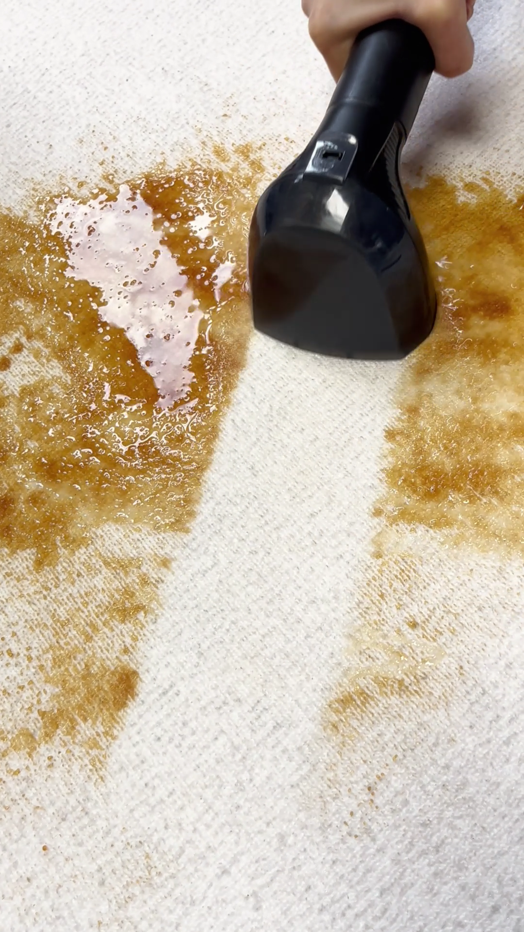 Amazon | 【100℃高温蒸気&音声ガイド】YINOLIFE カーペットクリーナー