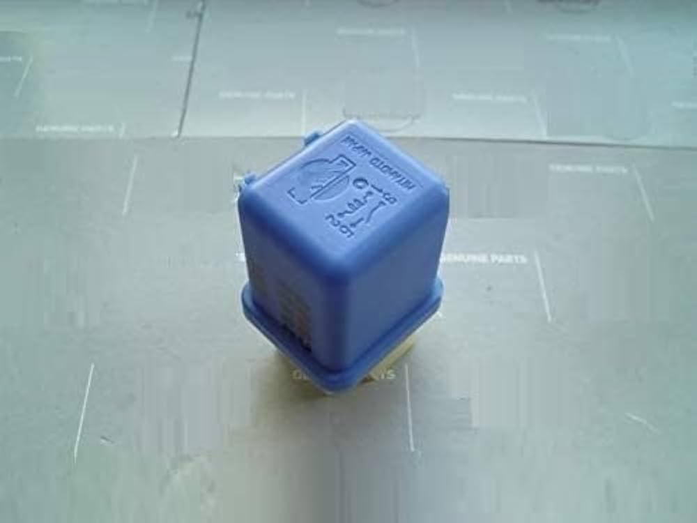 Amazon.co.jp: R32 スカイライン GT-R エアコンリレー 純正 GTR BNR32