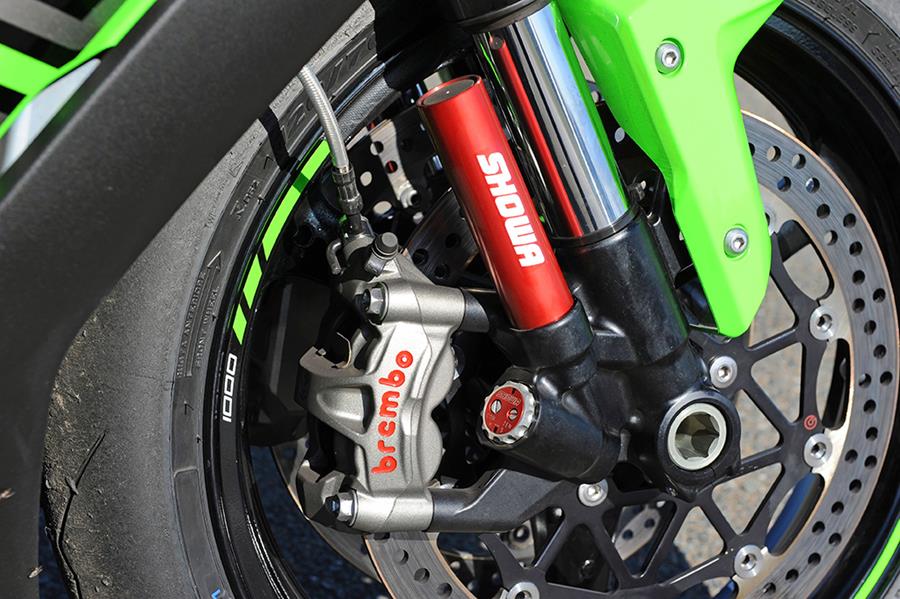2016 Kawasaki ZX-10R review | Green machine gets cleverer