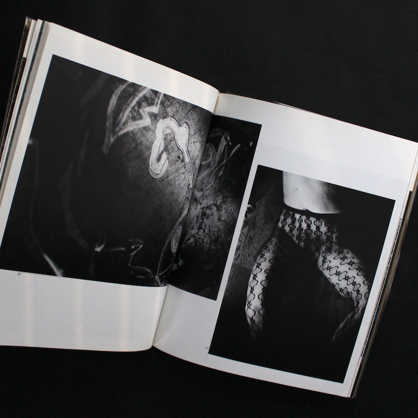 廃園 / Ruinous Gardens - 東松 照明 / Shomei Tomatsu