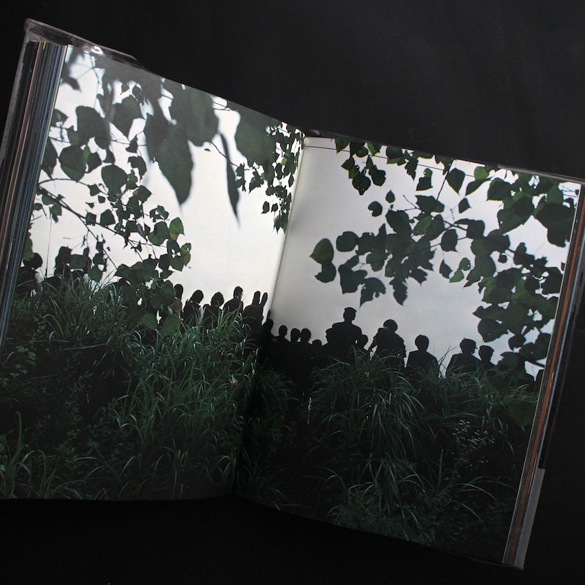 晴れた日 / A Fine Day（Second Printing, Signed） - 篠山 紀信