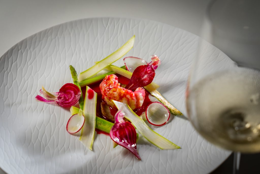 惜しまれつつ閉店した「ピエール・ガニェール」のDNAを継ぐ、フレンチ