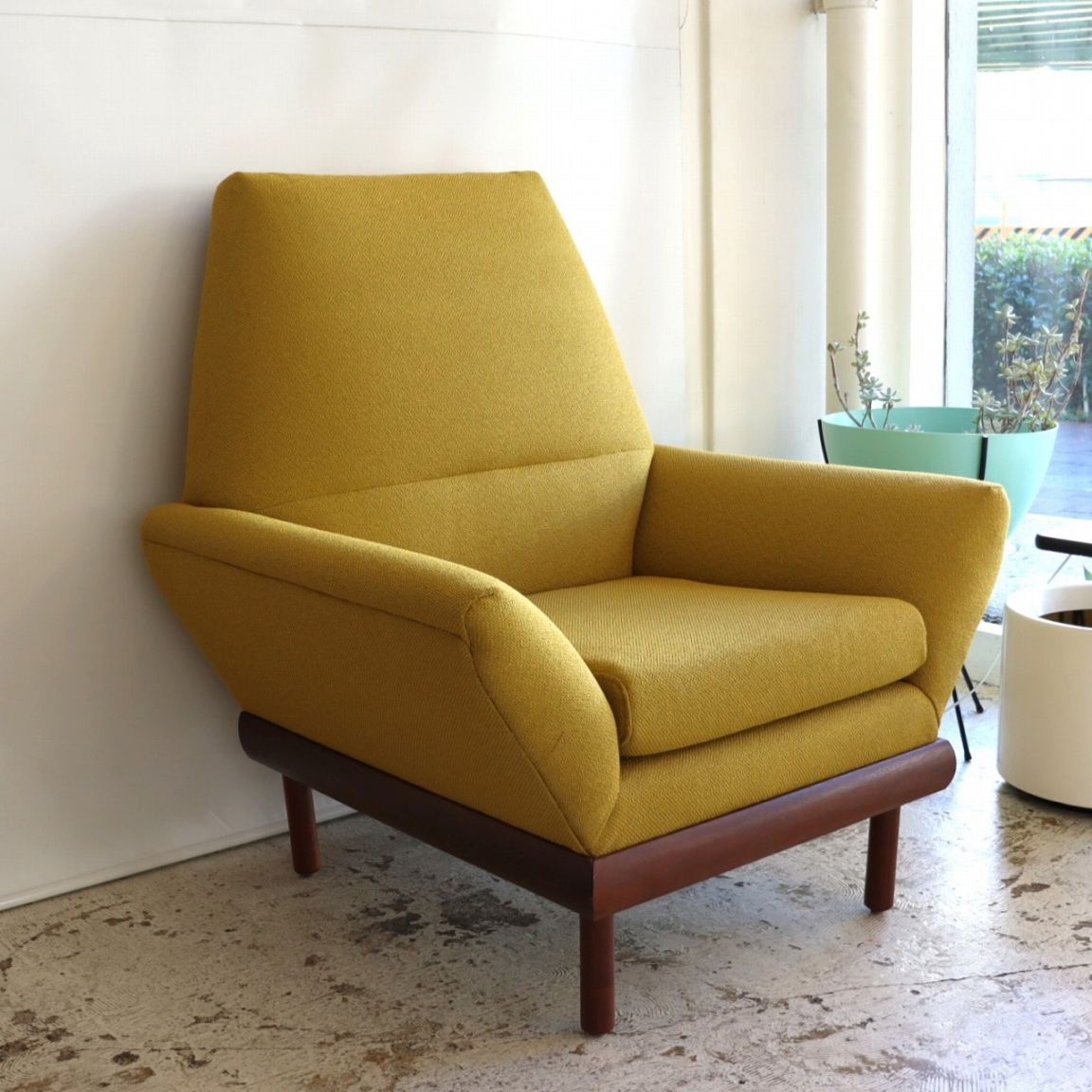 ソファ・ラウンジチェア一覧 | パームスプリングス