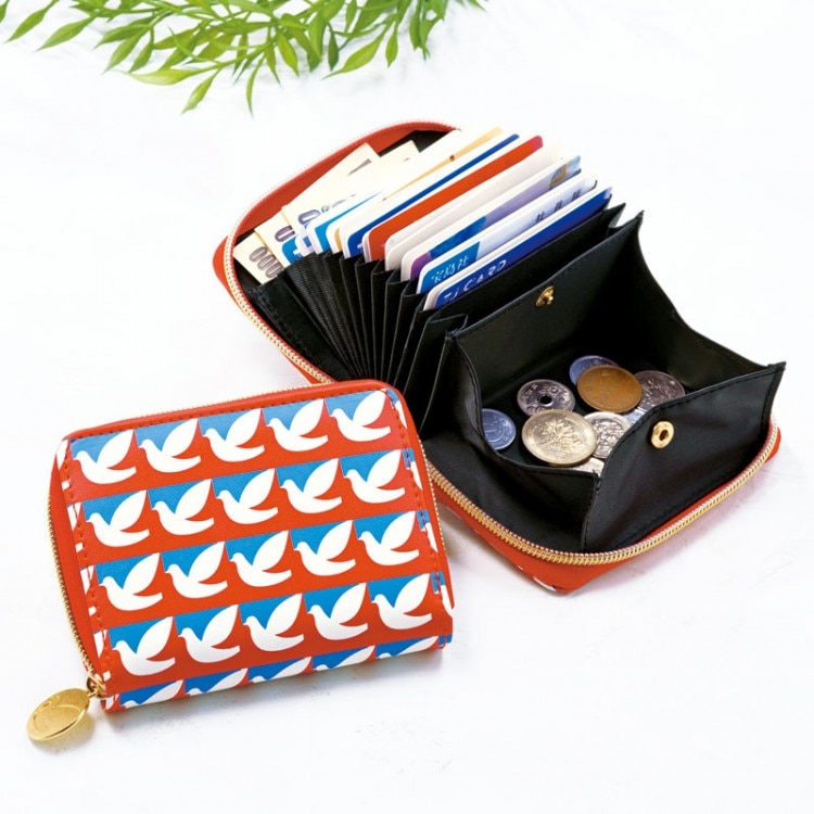 イトーヨーカドー たっぷりカードが収納できるミニ財布BOOK | 商品