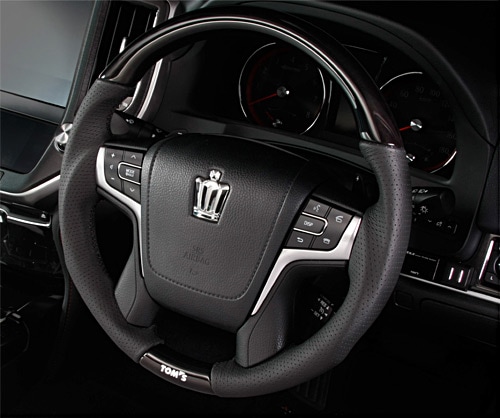 トムス・ステアリング