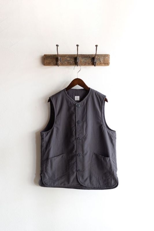 ARAN アラン | VEST Col : BLACK 公式通販 - t.m.p. coop web shop -