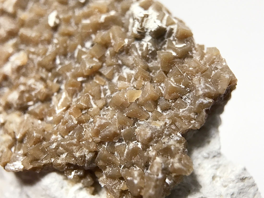 秋田県仙北市田沢湖町玉川温泉産 北投石結晶 (含鉛重晶