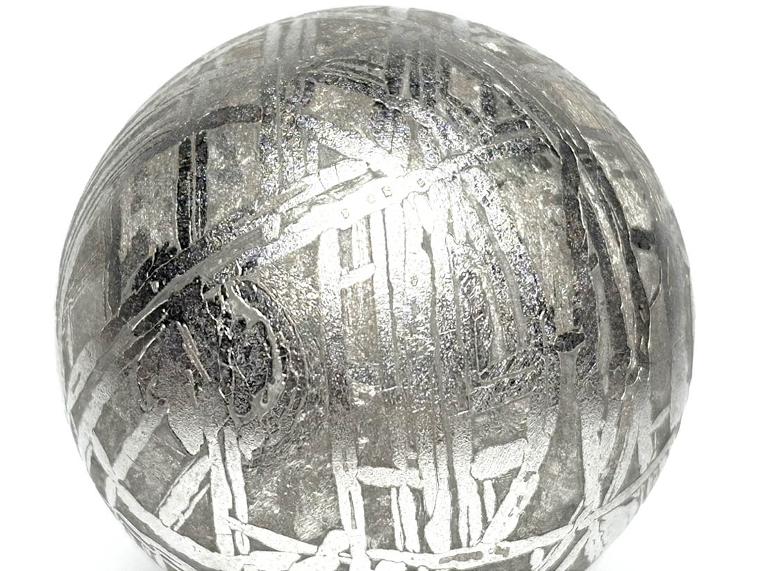 新疆ウイグル自治区産 アルタイ隕石 (162g) 丸玉 / Altai Meteorite