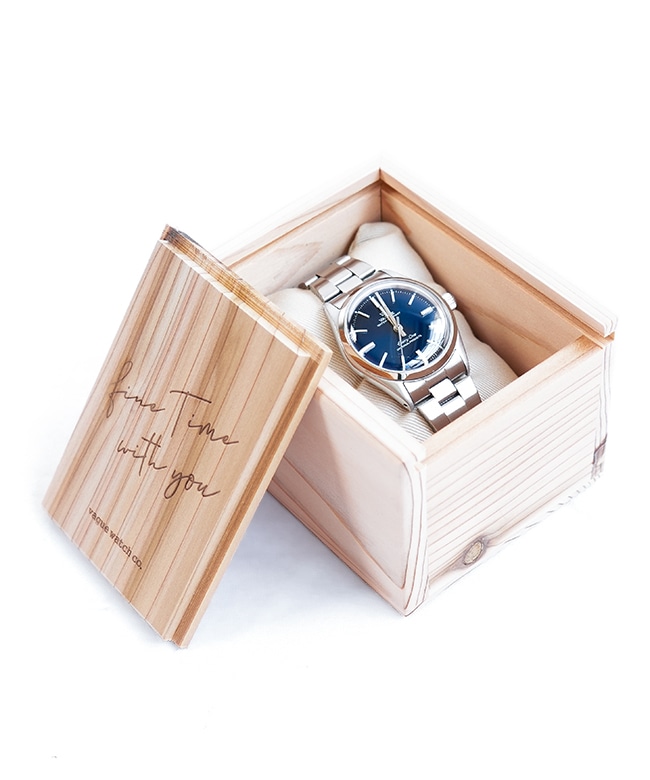 251-60906]【保存用木箱付き】UNIVERSAL PRODUCTS.(ユニバーサル