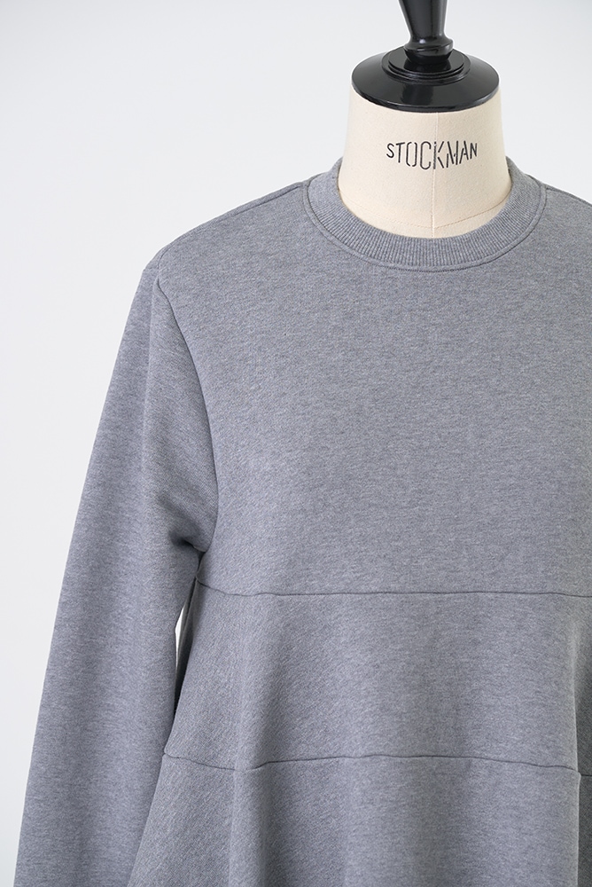 yori 速乾裏毛ティアードフリルカットソーグレー