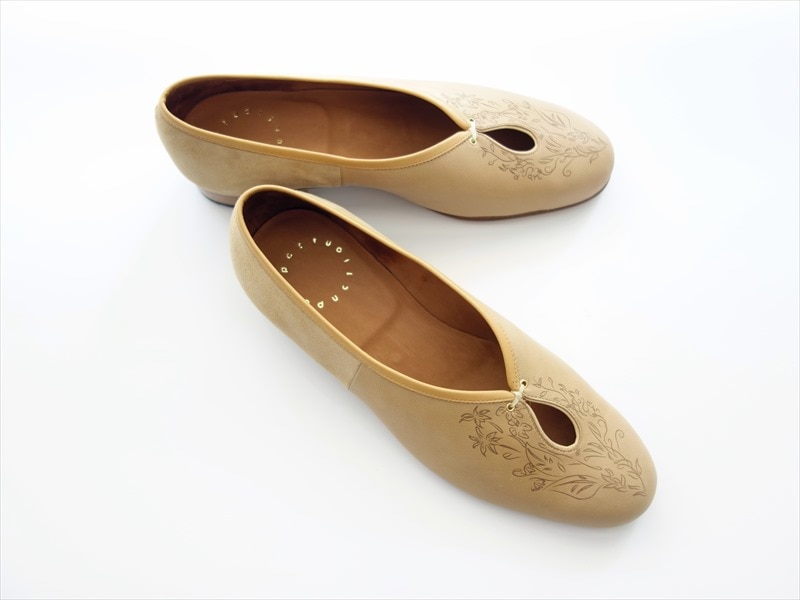 Post Production ポストプロダクション/ Tear Pumps/ Goat, Botanical