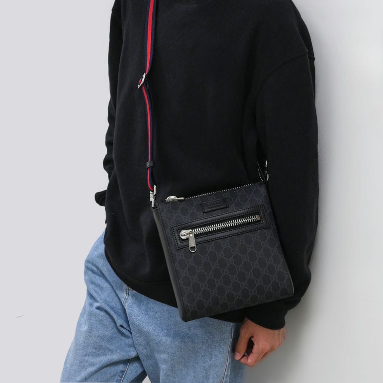 グッチ GUCCI メッセンジャーバッグ スモール GGスプリーム メンズ