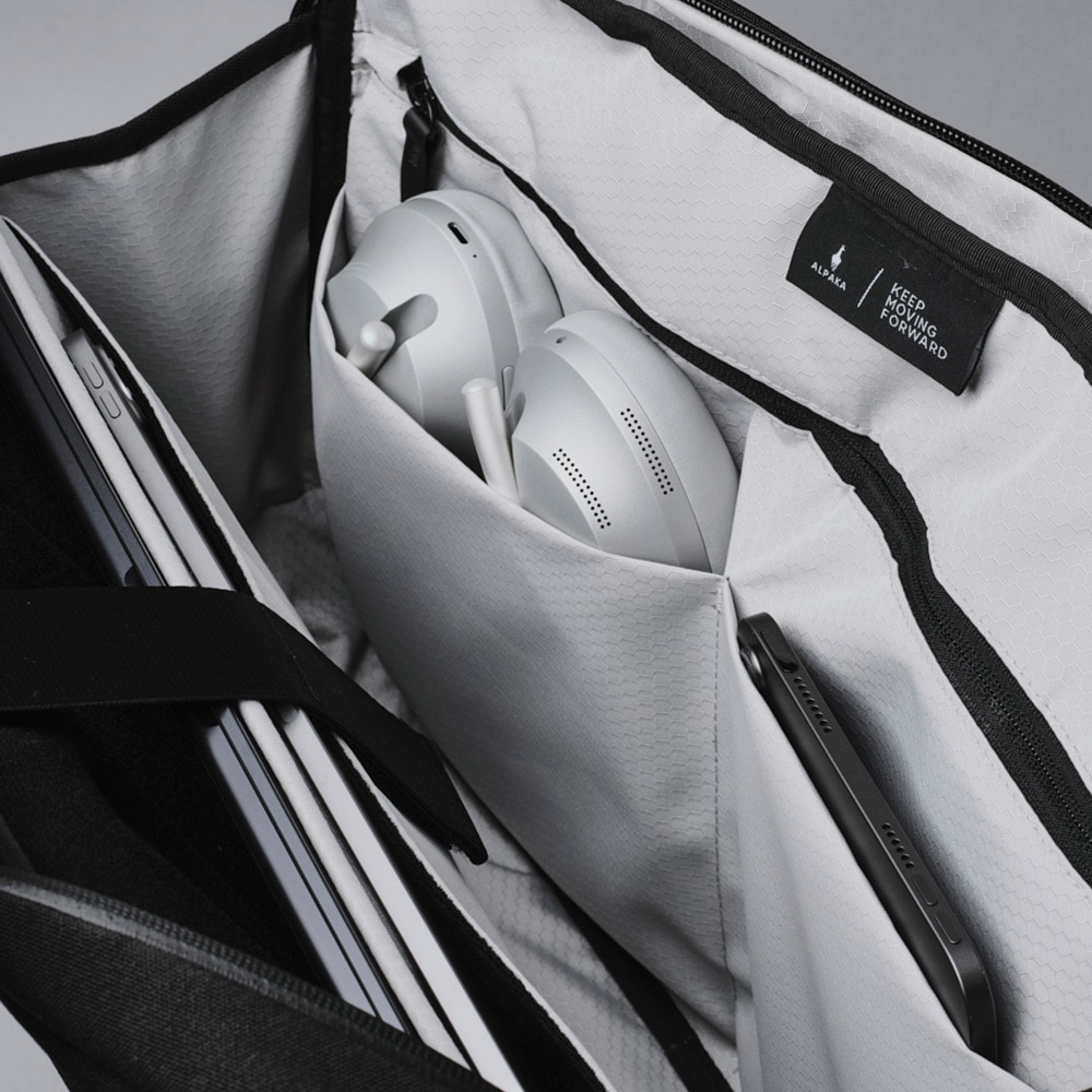 ELEMENTS TECH BRIEF PRO | BACKPACKS | 【公式】ALPAKA (アルパカ)