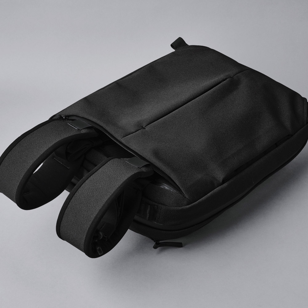 ELEMENTS TECH BRIEF PRO | BACKPACKS | 【公式】ALPAKA (アルパカ)