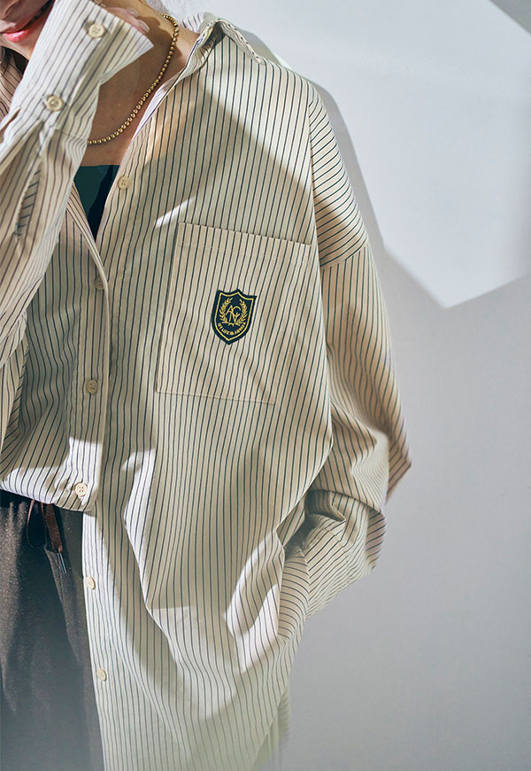 在庫なし】Stripe emblem Shirt/ストライプエンブレムシャツ