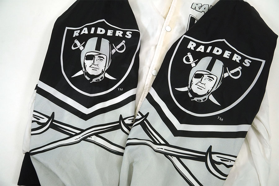 80's Chalk line ''RAIDERS'' 両面 袖プリント ナイロンスタジャン