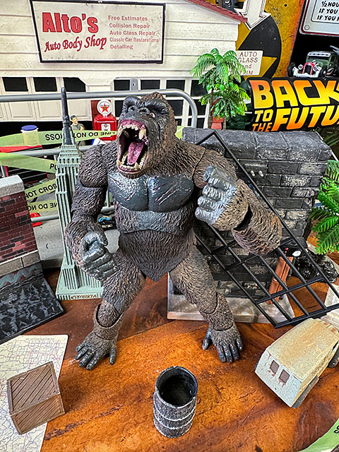 NECA キングコング 7インチ アクションフィギュア ※ミニカーは付属しま