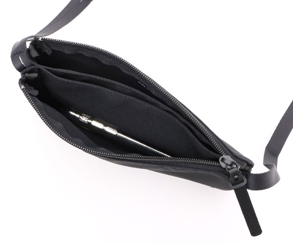 ポーター ケープ サコッシュ(S) 883-15446 （カラー：ブラック