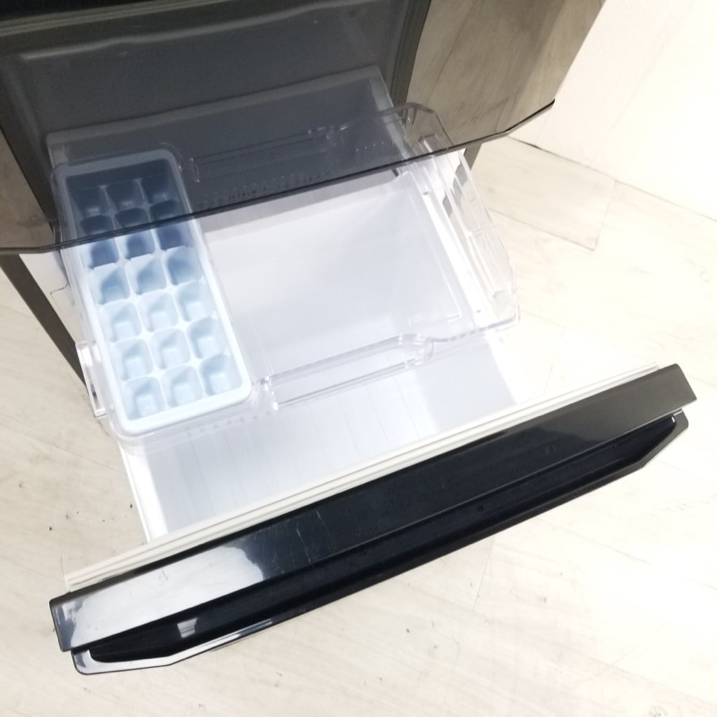 中古 146L 2ドア冷蔵庫 三菱電機 MR-P15X-B 2013年製 ブラック 自動