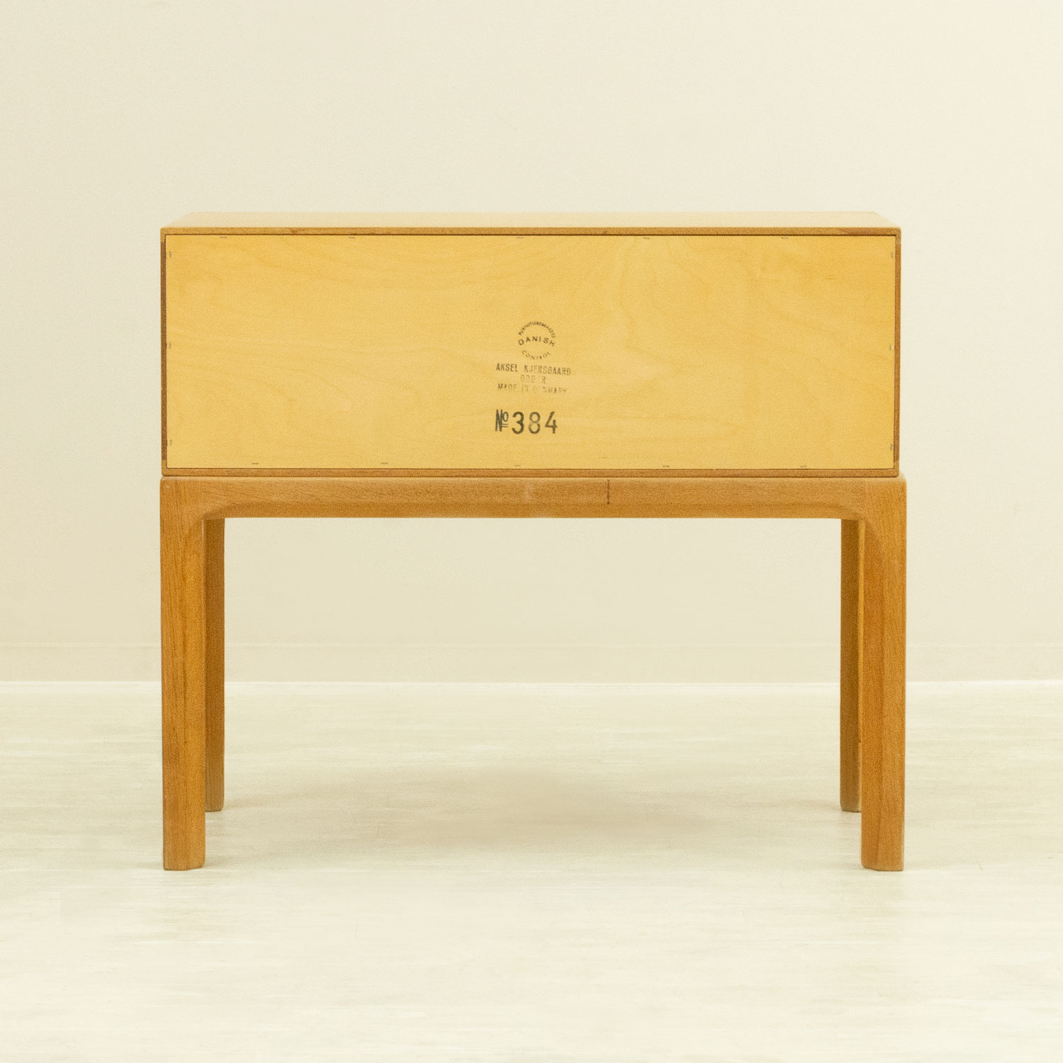 カイ・クリスチャンセン アクセルキアスゴー モデル384 チェスト