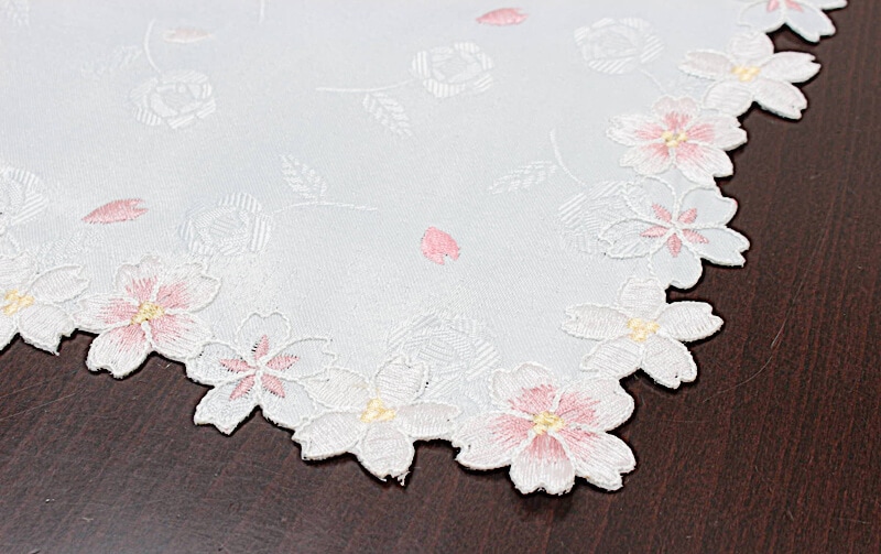 刺繍＆カットワーク テーブルセンター 約30×45cm [SAKURA]｜インテリア