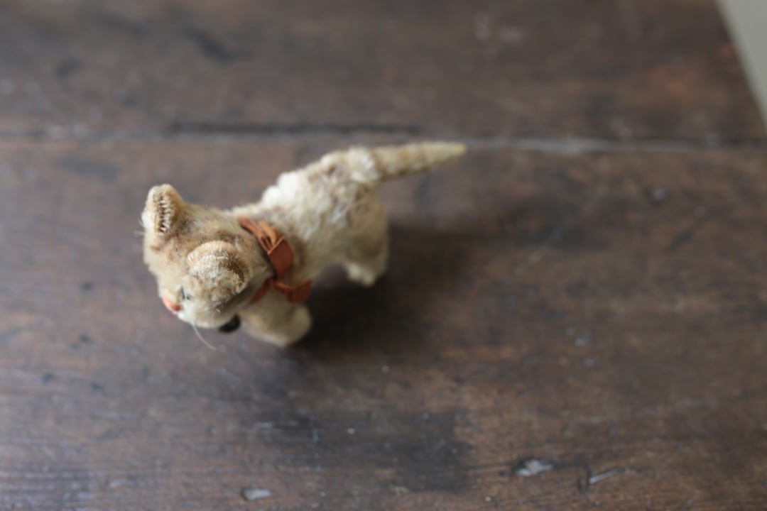 シュタイフ 猫の“タビー” ｜ D+EMARKET Online