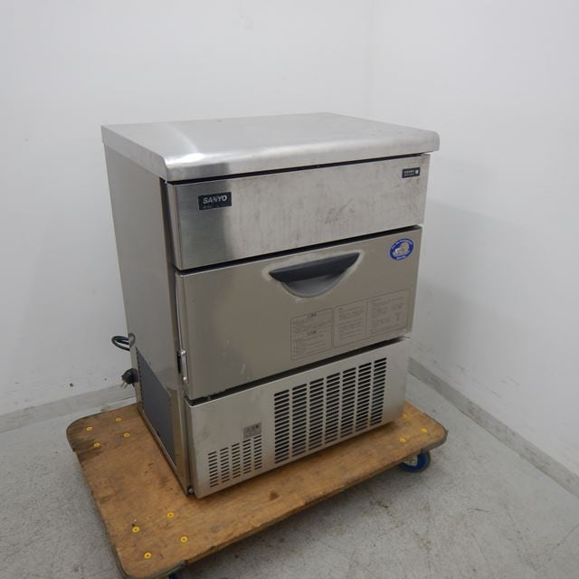 サンヨー 製氷機 中古 SIM-S48A 48kgタイプ | 製氷機,キューブアイス
