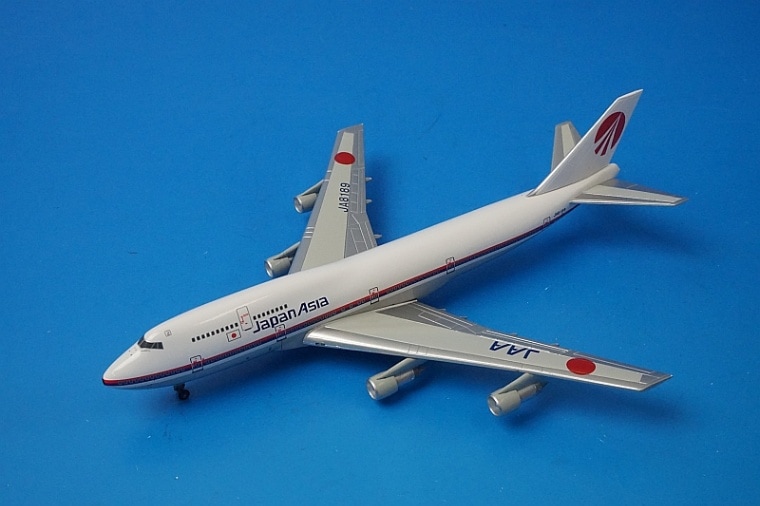 1/400 B747-300 JAA 日本アジア JA8189 [56032] ドラゴン/中古