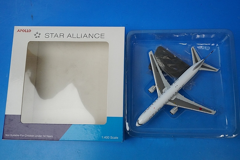 1/400 B767-300ER ANA スタアラ/スターアライアンス JA614A [A13111