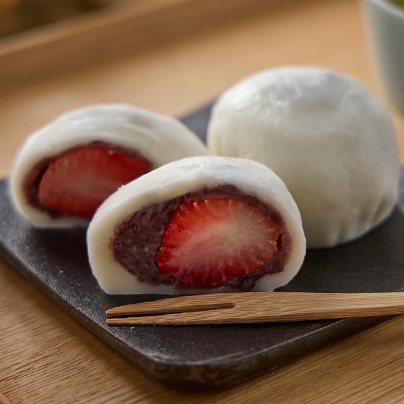 とろっ生小豆いちご大福 8個入 [A034BN] | 店舗,吉岡製菓 | 旅するよう