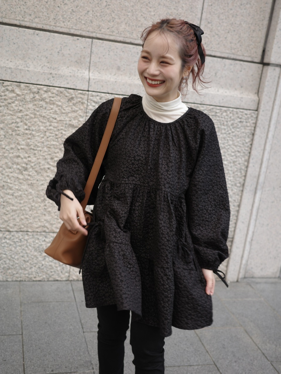 official限定】スクエアショルダーバッグ #2カラー | バッグ/財布