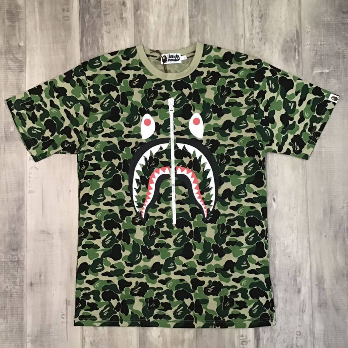 A BAPE KIDS カモフラージュ Tシャツ 130 BATHING APE® Kids Abc Camo