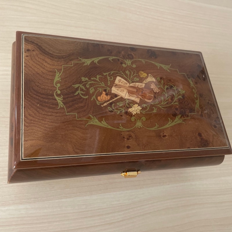 大学昇格100年記念グッズ「学歌オルゴール 愛蔵版（50弁）」通販